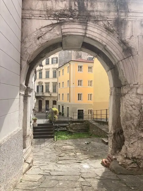 Discover Trieste on a walking tour