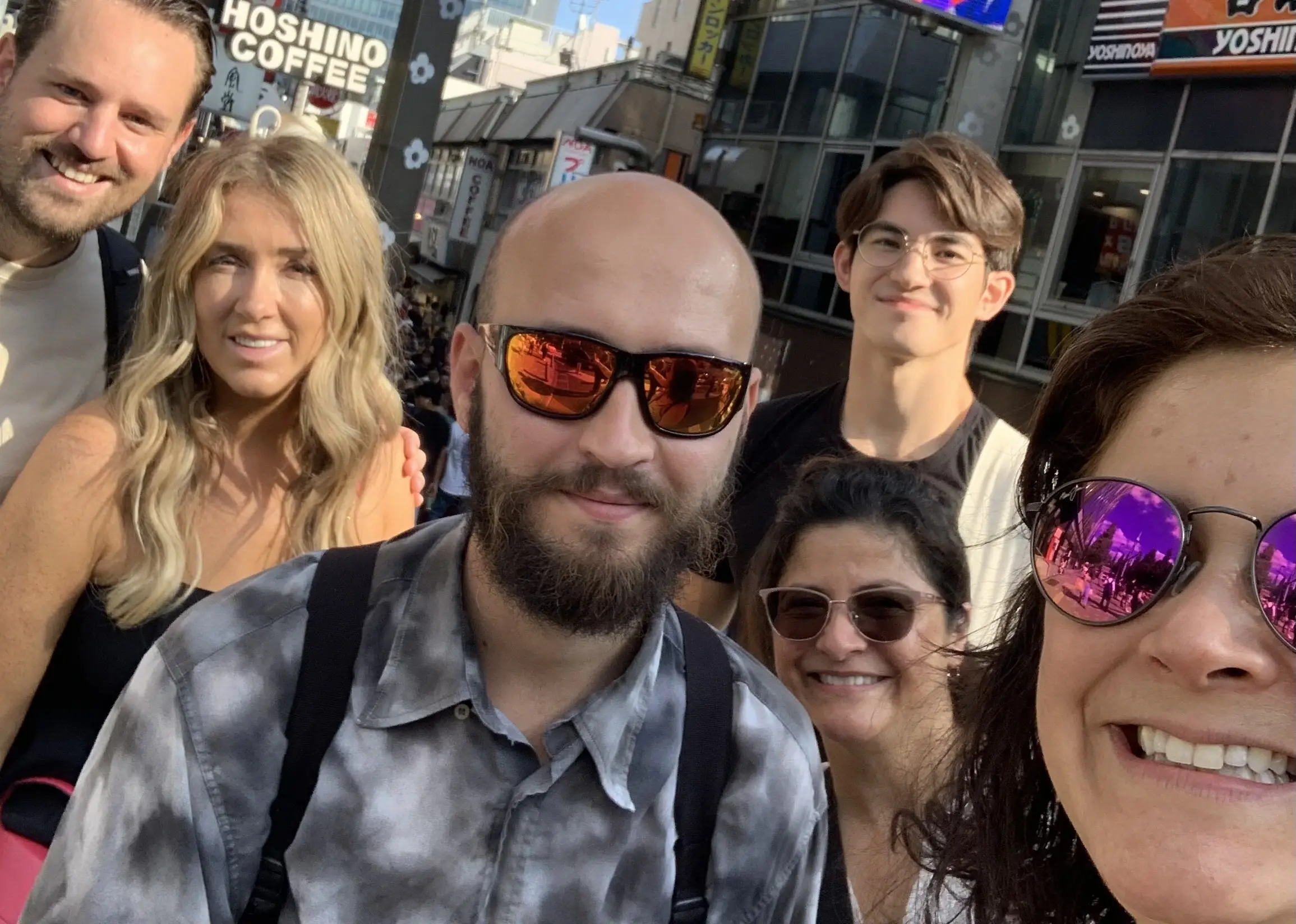 Shibuya enthüllt: Free walking tour von der verkehrsreichsten Kreuzung der Welt