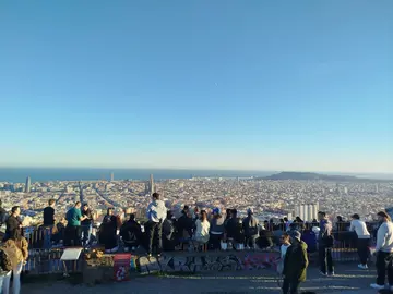 Barcelona: Incredible Scenic Route with Local Flavor