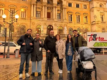 Kostenlose Stadtführung durch Bilbao bei Nacht 