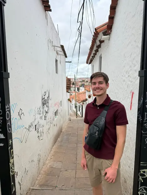 Sucre City Tour with a German local! Something different