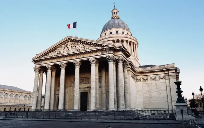 Kostenlose Tour durch das Lateinische Viertel: vom römischen Kolosseum zur Guillotine