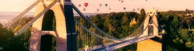 Free walking tour Bristol