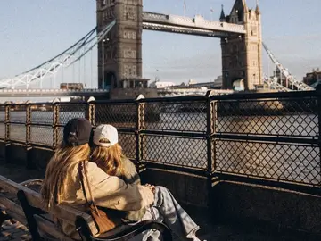 Essential London Photo Tour 🇬🇧💂‍♀️ + Free Polaroid 📸