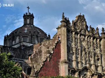 Tour Gratuito: Miti e Leggende del Centro Storico