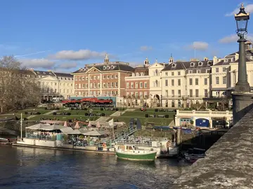 Richmond. Palacios, parques y el río.