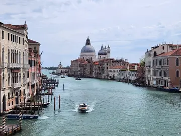 Historical tour through the center of Venice