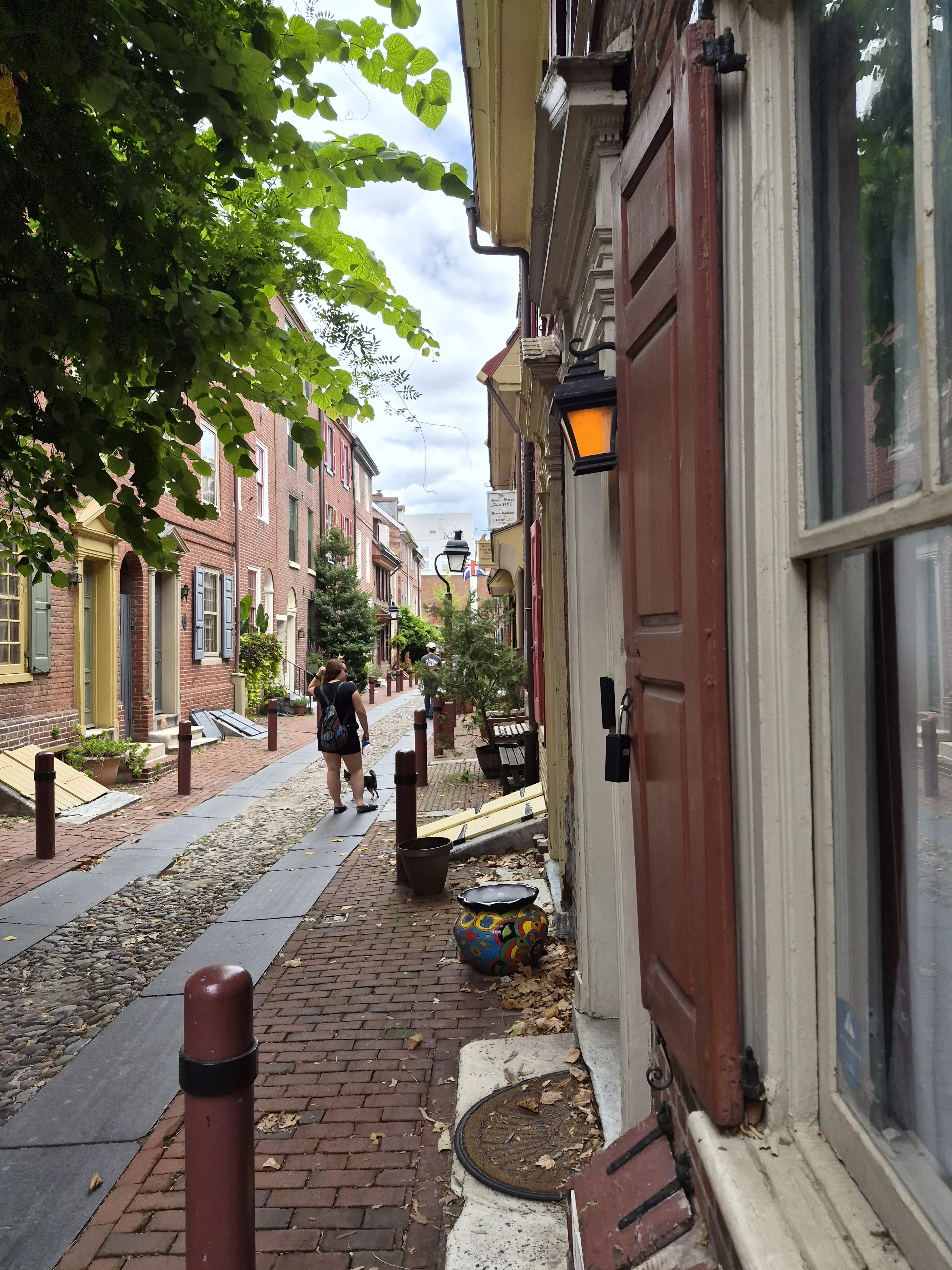 From the Beginning: A Free Walking Tour of Old City Philadelphia