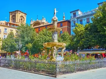 Free Tour Granada in full ❤ Historic center, Albaicín & Sacromonte