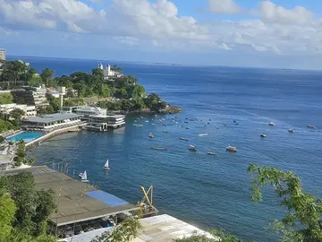 Vitória Barra Sunset: Der Kulturkorridor von Salvador