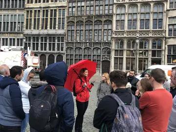 Tour a pie auténtico por Amberes: Monumentos y Joyas Ocultas
