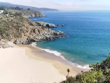 Free Tour / Magical Walks with Caroline Green Lagoon Little Beach