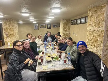 Free tour diurno o nocturno por Ammán: los lugares más populares y subterráneos de la ciudad