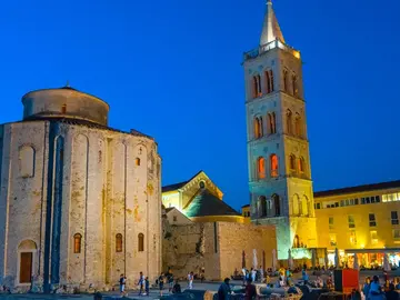 Evening free walking tour - Zadar Old Town