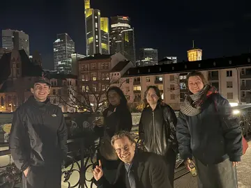 Local Experience! - Frankfurt City & Altstadt Kompakt mit einem echten Local - DE/ENG