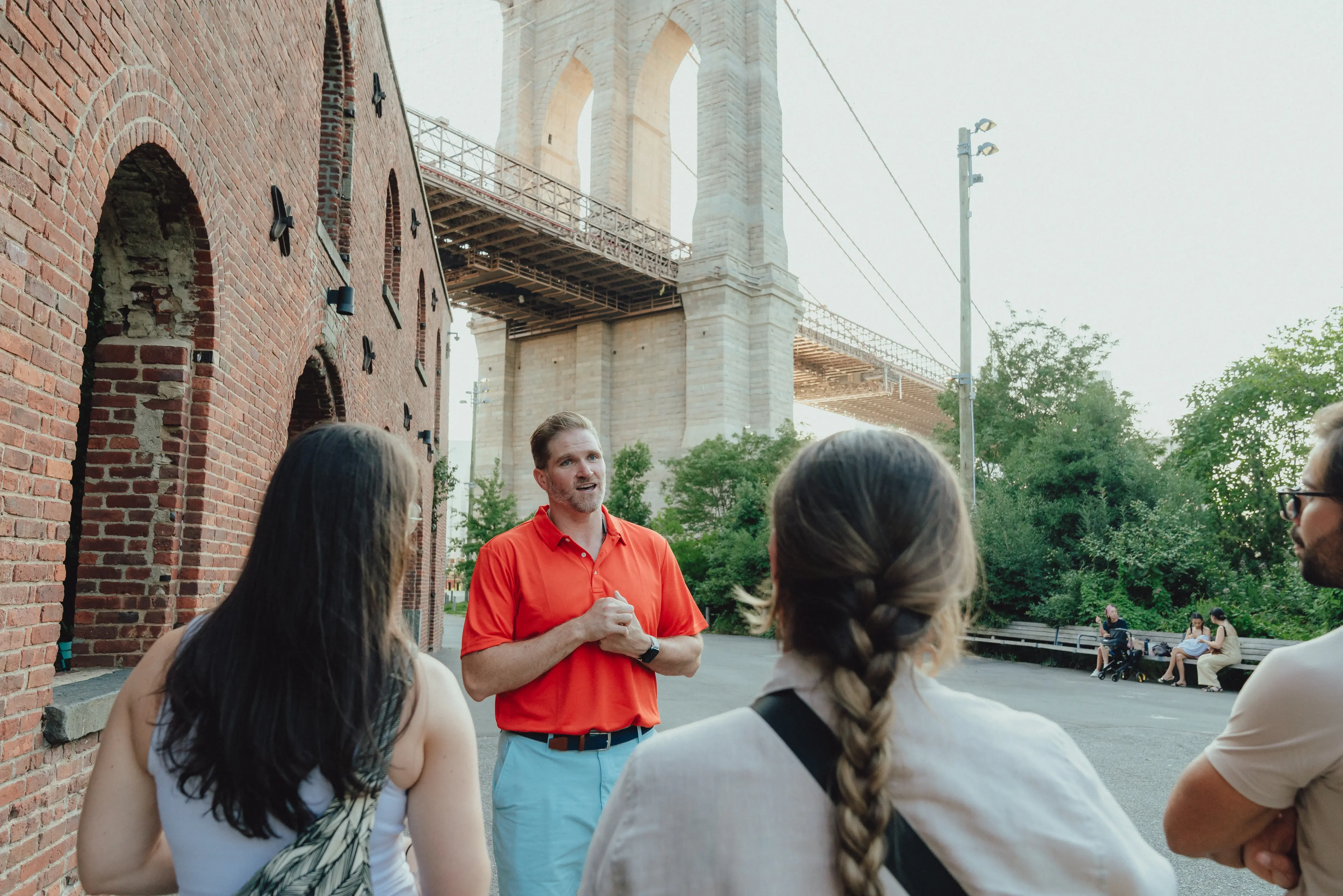 Brooklyn Bridge, Brooklyn Heights + DUMBO-Tour
