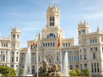 🏆🥇 Retiro Park, Gran Vía, Cibeles, Puerta de Alcalá, Bourbons and more ⭐⭐⭐⭐⭐