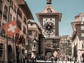 Bern like a local | The best city tour. 
