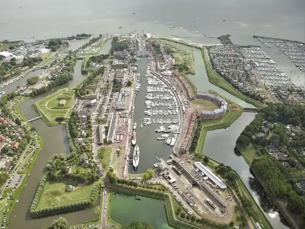 Hellevoetsluis in der großen Weltgeschichte