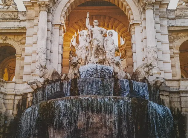 Free tour: Paseo cultural por el Palais Longchamp y sus jardines