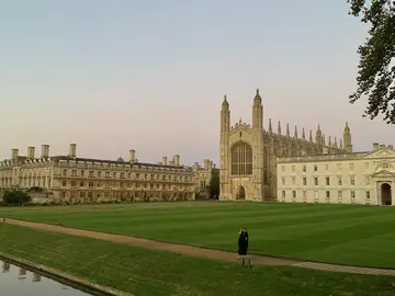 A Tour of Cambridge: Traditions, Tales & Student Life