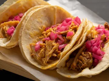 Disfruta de un recorrido gastronómico y de entretenimiento