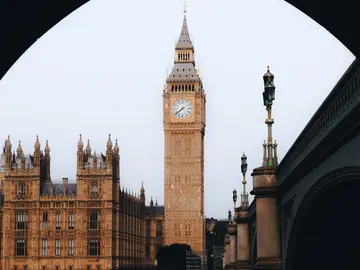 Londons unterhaltsamste kostenlose Stadtrundgang: Magie, Geschichte und Lachen in 2 Stunden