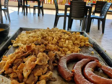 Gastronomische Tour mit Chefkoch Gaby: Geheime Aromen des Trockenwaldes