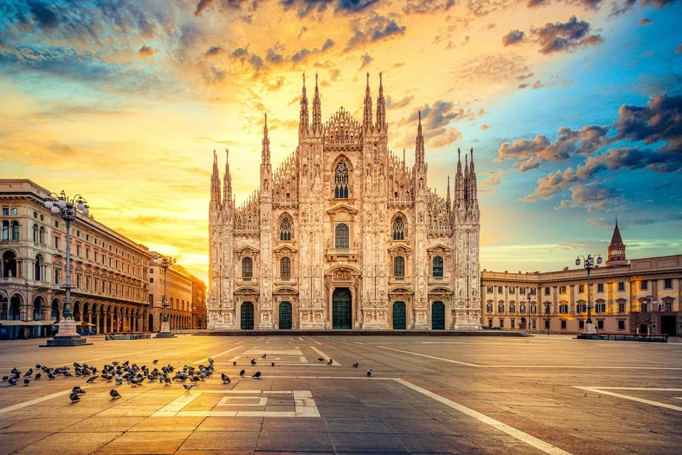 The Heart of Milan: Duomo, Galleria and Sforza Castle