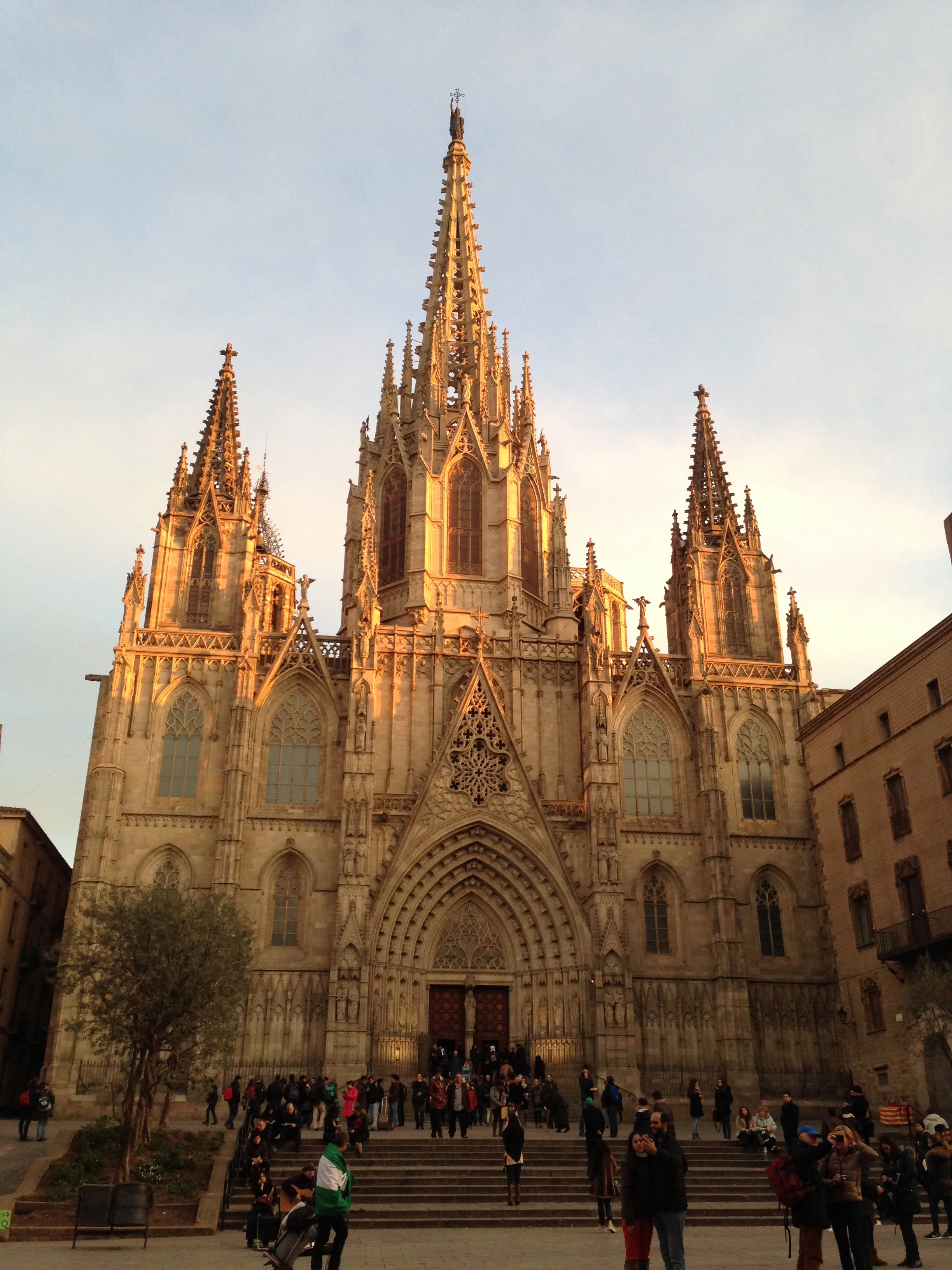 Gothic Quarter & Old Town – History, Stories & Local Secrets