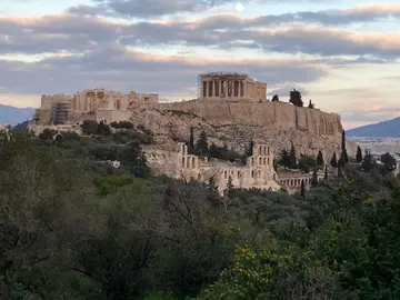 The Path of Wisdom - Philosophy during the Classical Period in Athens