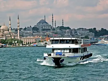 Istanbul Bosphorus Cruise: Europe to Asia Tour with Expert Guide Dr Sib