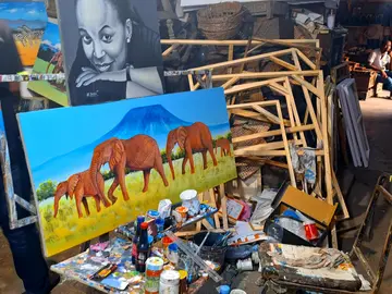 Hang Out With Me & See How Tanzanian Crafts Are Made