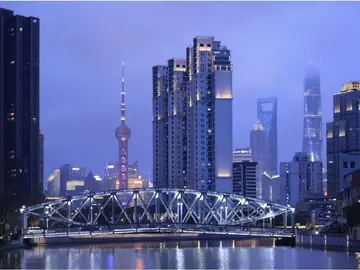 Timeless Shanghai: A Local Tour from the Bund to hidden Suhe creek's Modern Magic