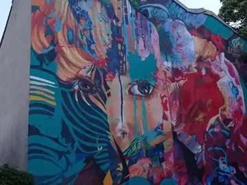 Arte callejero y recorrido alternativo por Bucarest