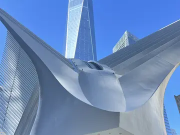 Lower Manhattan: dal potere finanziario alla speranza duratura