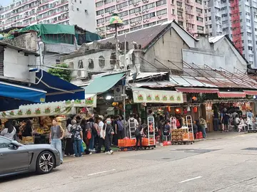 Living museum experience through a historic district - Yau Ma Tei, Kowloon