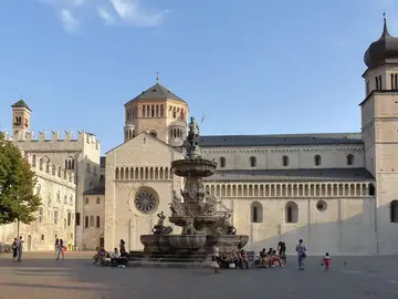 Trento: passeggiata nel centro storico tra storia, leggende e curiosità