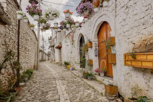 La storia vivente di Berat: un tour guidato gratuito attraverso il tempo