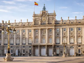 🏆🥇Old town (Austrias), Plaza Mayor, San Miguel Market, cathedral, palace, theater and more ⭐⭐⭐⭐⭐