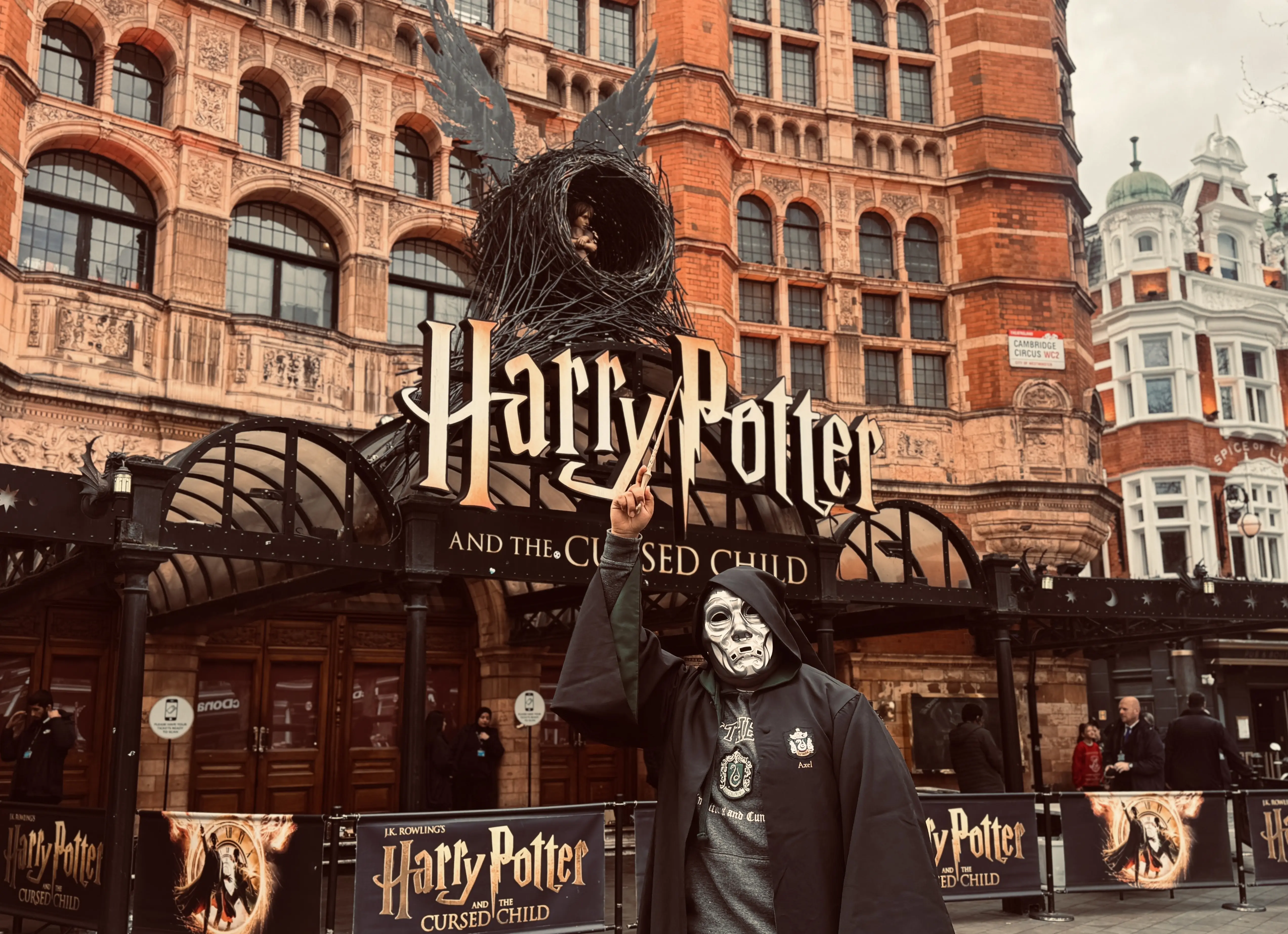 Tour Harry Potter ¡descubre los secretos y hechizos de Hogwarts!