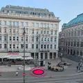 A perfect start for your visit to Vienna & meet the locals - Spring Special Pay as you wish tour 🎡