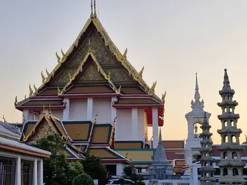 Bangkok Photogenic Wat Arun Street Food Hunter Thai Quick meal cooking class