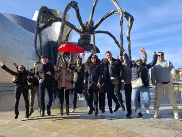 🥇 EL FREE TOUR MÁS COMPLETO DE BILBAO ✅  | Cuore Tours