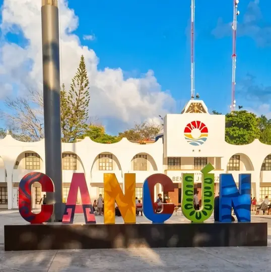 Cancun Time-Travel: From Ancient Maya Temples to Local Flavors