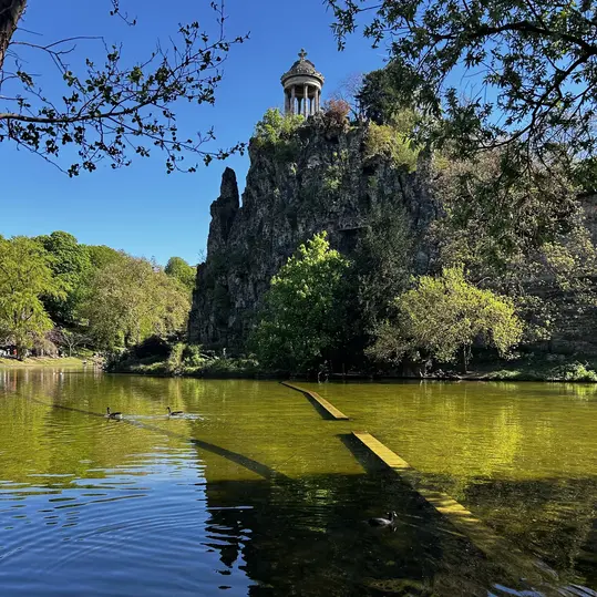 FREE Paris Parks Walking Tour! 🌳🏃