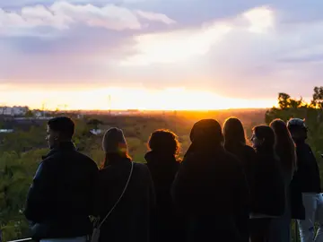🏰 "From Medieval to Modern" Unveil Madrid's Timeless Saga: From Majestic Squares to Mystic Sunsets 🌇