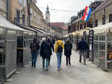 Free Legends & Charming Zagreb Tour: Lower & Upper Town with a Local Guide