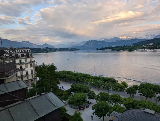 Lucerne must-sees EXPRESS tour with a local
