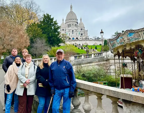 Explore Montmartre - Essential Highlights Tour